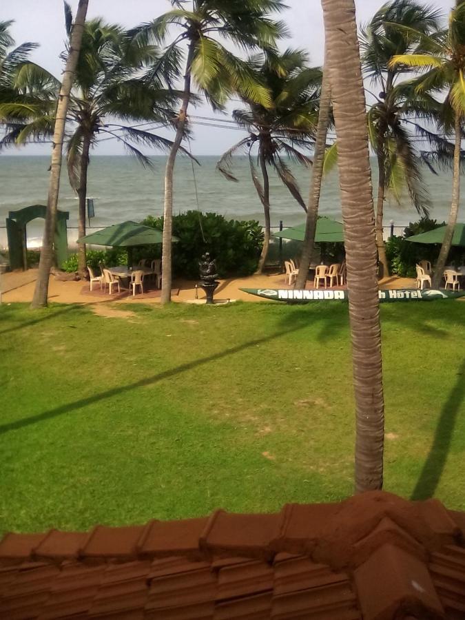 Ninnada Beach Hotel Marawila Esterno foto